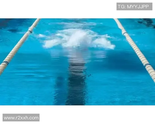 蝶泳技巧全面解析:提高速度与技巧的关键要素与训练方法 蝶泳技巧全面解析:提高速度与技巧的关键要素与训练方法